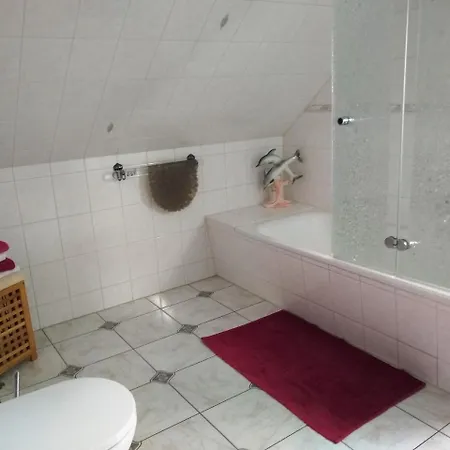 Ferienwohnung Am Auenwald Lägenhet *